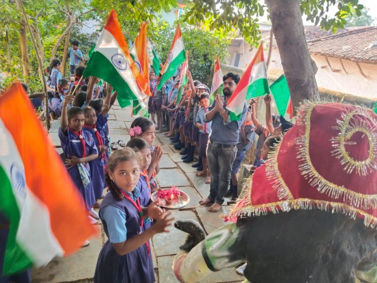 बिरोदा विद्यालय में छत्तीसगढ़ माता की पूजा कर राज्य स्थापना दिवस मनाया गया