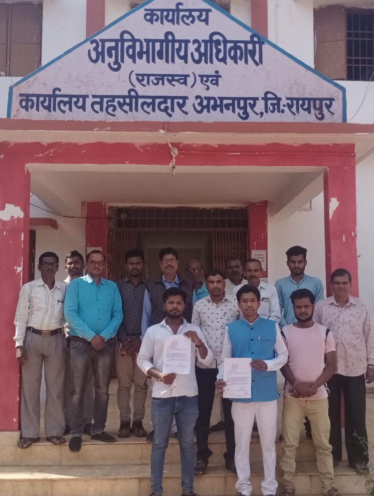 माता कर्मा के नाम से विश्वविद्यालय नामकरण को लेकर राज्यपाल के नाम सौंपा ज्ञापन