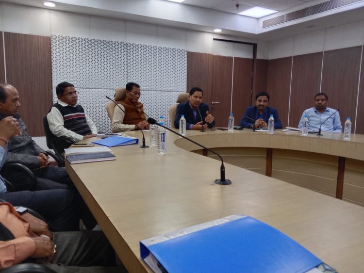 छत्तीसगढ़ कोषालय कर्मचारी अधिकारी महासंघ के बैठक में नववर्ष मिलन समारोह सहित विभिन्न विषयों पर हुई चर्चा