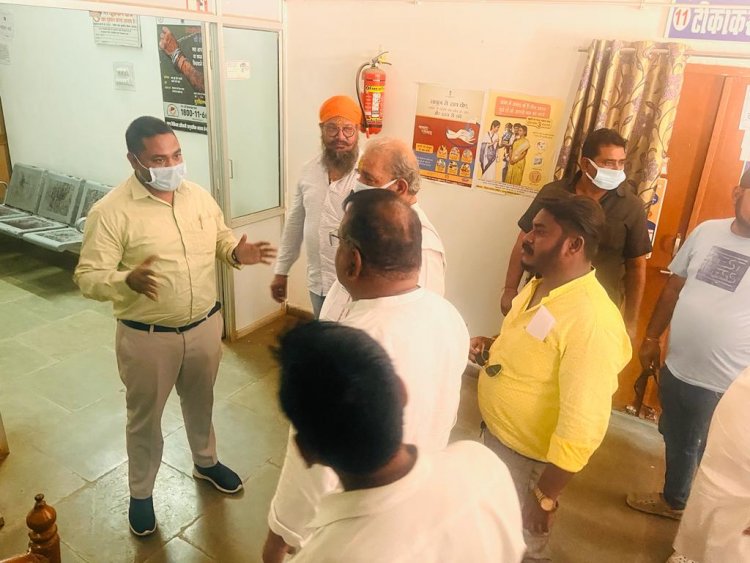 कोरोना से निपटने सामुदायिक स्वास्थ्य केन्द्र गोबरा नवापारा में चला मॉकड्रिल, अस्पताल पहुँचे विधायक