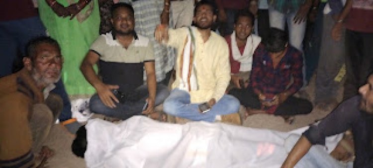 अभनपुर नेशनल हाइवे चक्का जाम, हाइवा की ठोकर से बाइक चालक की घटनास्थल पर दर्दनाक मौत
