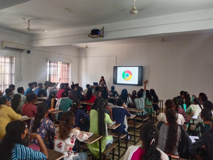 चिन्मय फाउंडेशन के बच्चे स्मार्ट क्लास के माध्यम से ले रहे हैं कौशल प्रशिक्षण l