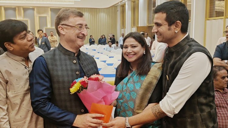 'रेनेसाँ मैन' की भव्य स्क्रीनिंग: श्री विवेक तन्खा के प्रेरणादायक जीवन को किया गया सम्मानित